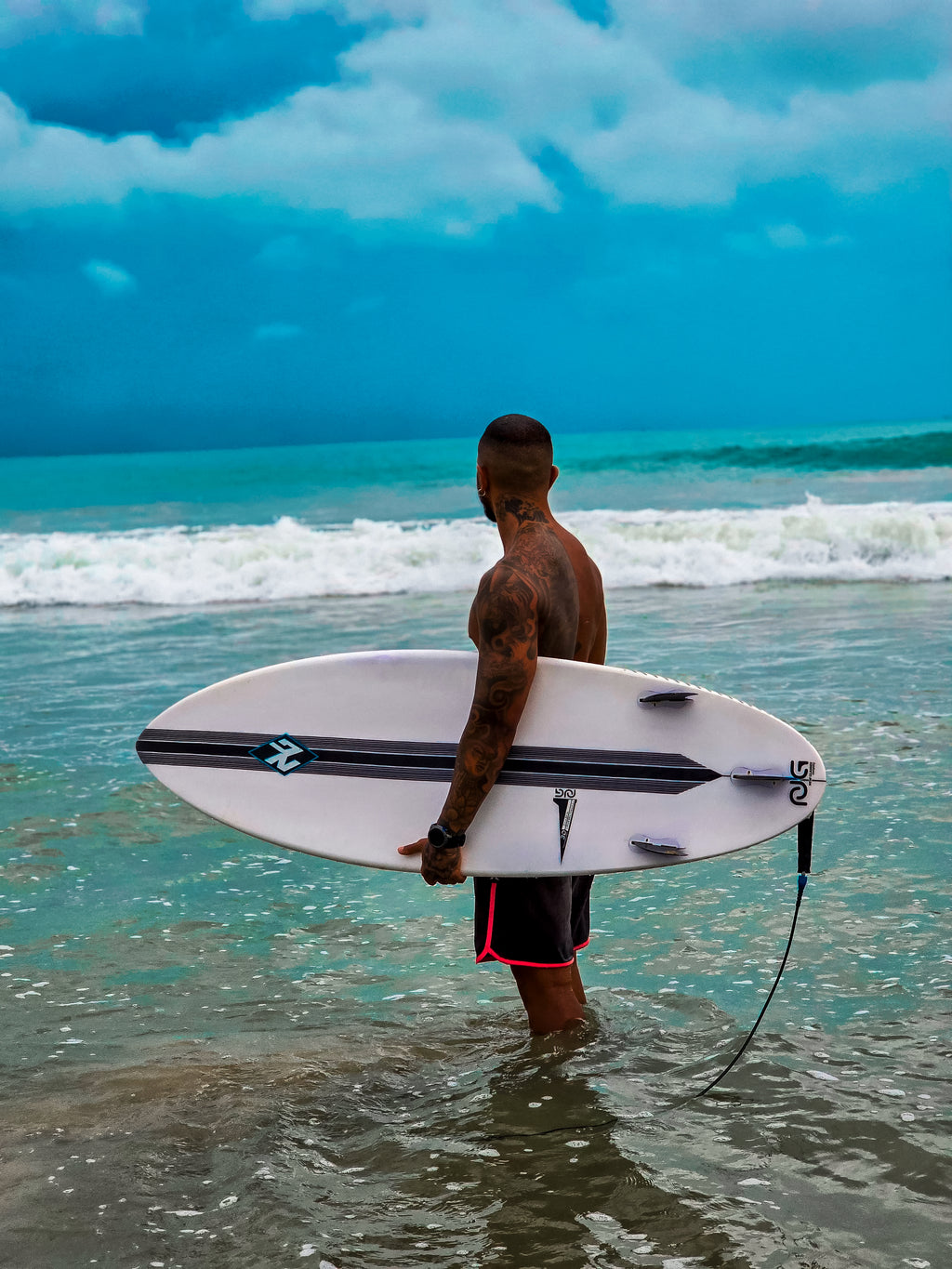 BRAVE | GPS | 5ATM Aprova de água do mar | Resistência IP69k